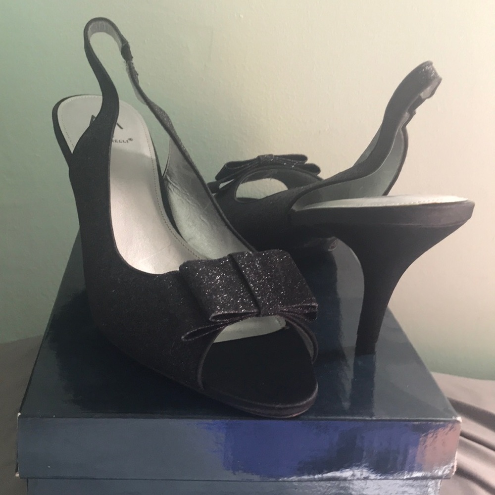 M By Marinelli Vern Heels View 2
